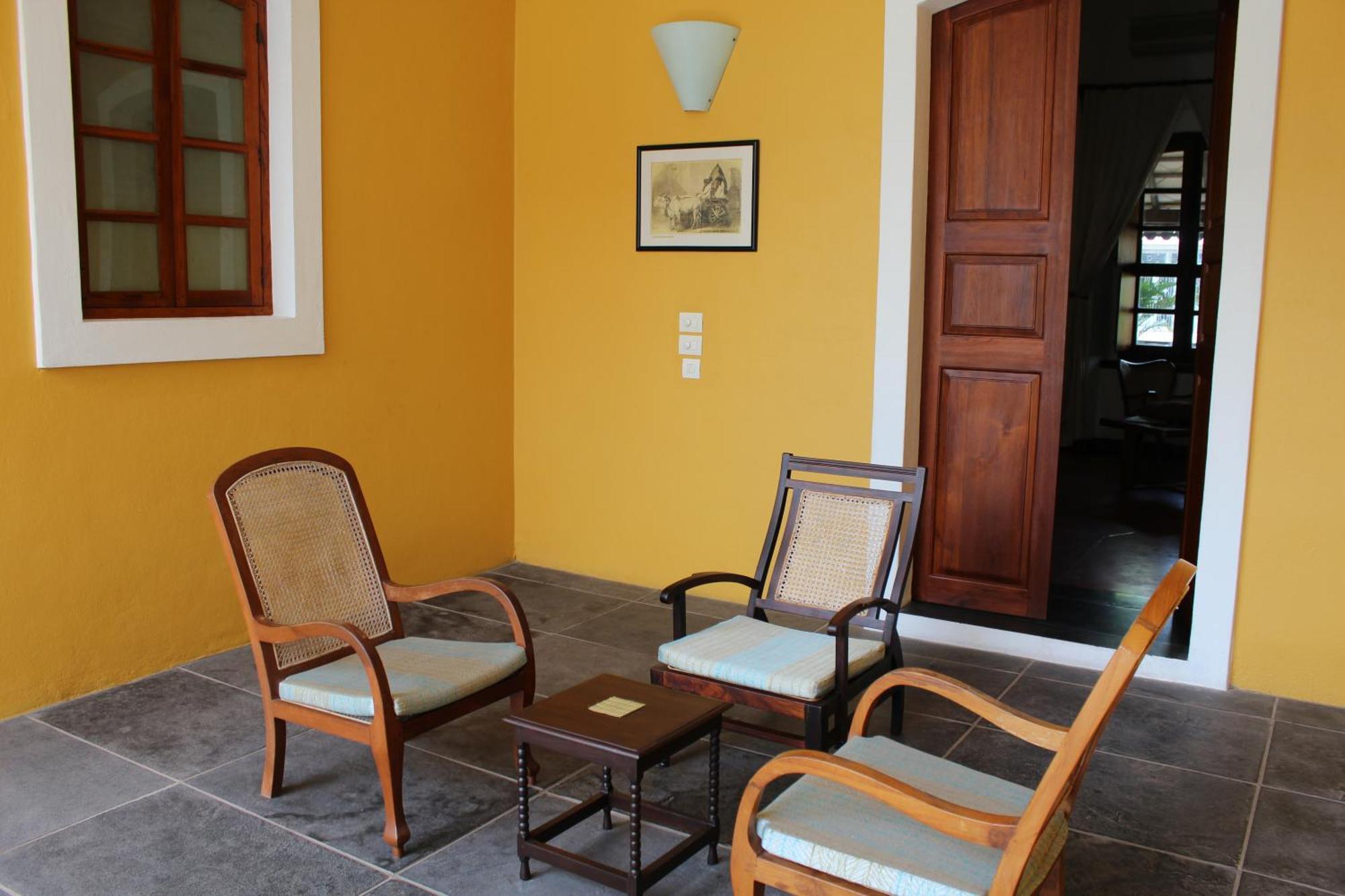 Palais De Mahe - A Cgh Earth Experience Hotel Puduccseri Kültér fotó