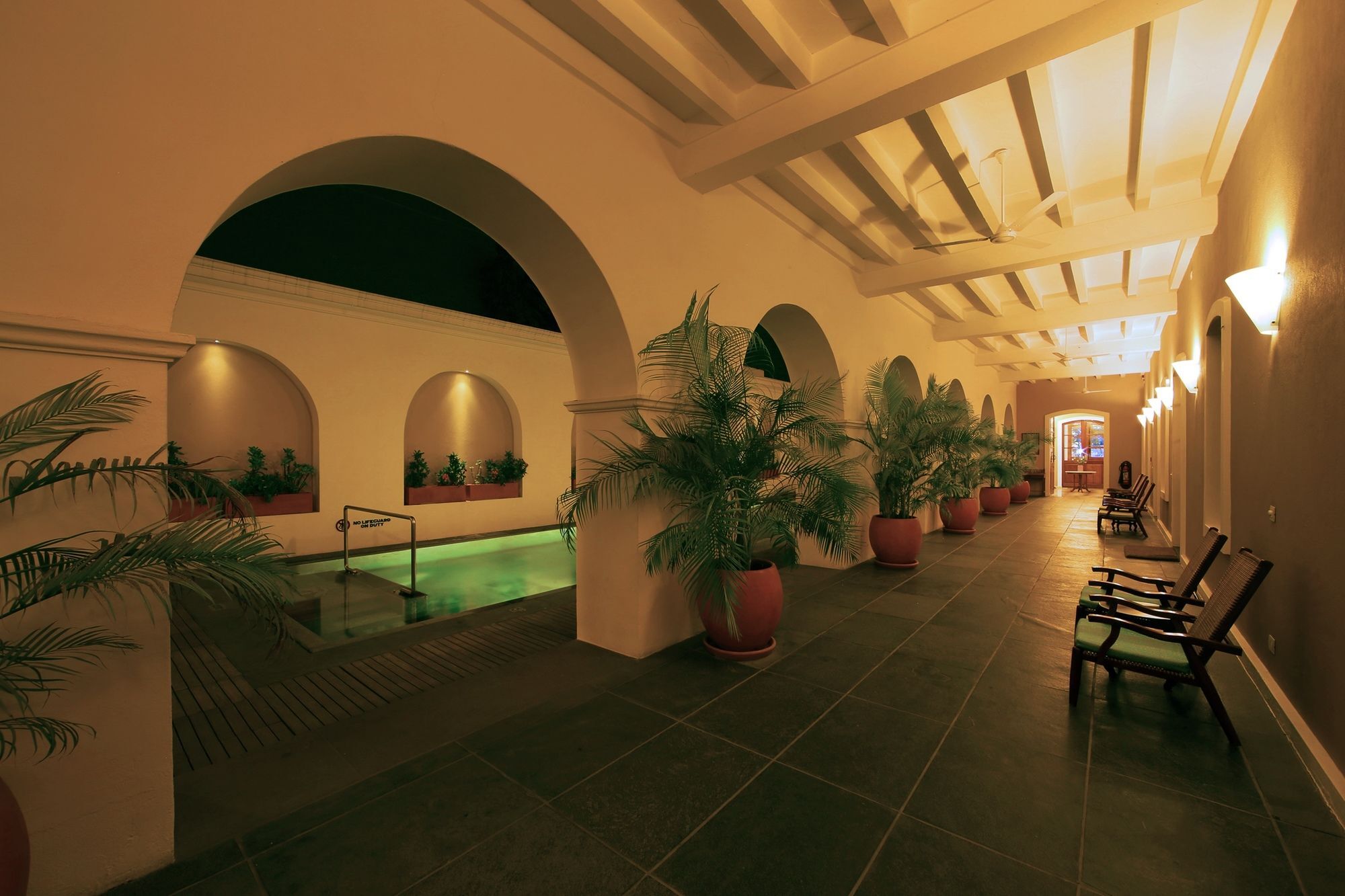 Palais De Mahe - A Cgh Earth Experience Hotel Puduccseri Kültér fotó